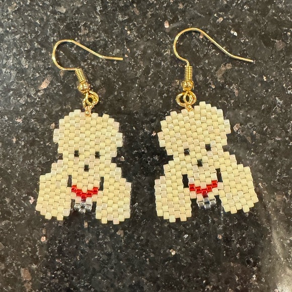 Hand crafted beaded apricot poodle face drop earrings - Picture 3 of 5